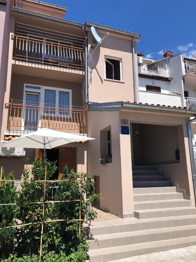 Apartment Blue Poreč Dış mekan fotoğraf